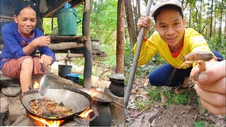 "ขุดจีโป่ม" กับแม่ เอามาคั่วข้าวแลง ลาบนก!อยู่เถียงนา แซบที่สุด