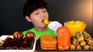 mukbang Tteokbokki đen #asmr #mukbang