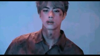 Tổng hợp khoảnh khắc mê hoặc của Kim Seokjin