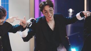 Sân khấu đầy quyến rũ của J-Hope sẽ làm Ami gục ngã