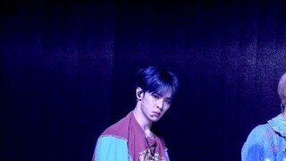 [WayV/WayV] [KUN Focus] WayV 'Turn Back Time' (Phiên bản tái sinh) @WayV SÂN KHẤU