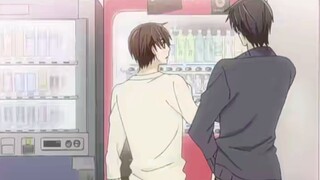 I really like the work routine of this old couple. Kono is really Onodera's life mentor. Of course, 