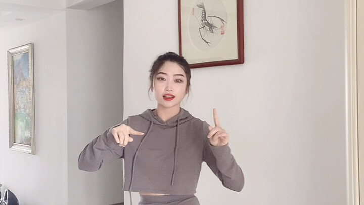 Làm thế nào để phát triển sức mạnh bùng nổ trong động tác lăn ngực khi nhảy jazz!