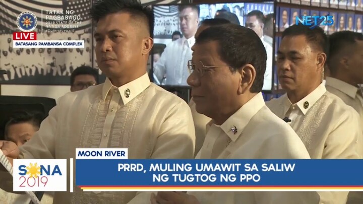 Duterte sings "Moon River" with Phil Philharmonic Orchestra, invites them to Palace