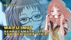 waifu imut berkacamata lagi... sapa sih yang ga suka?