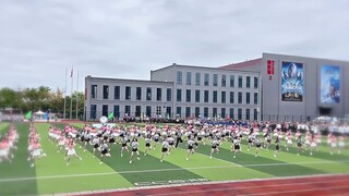 别人学校的啦啦队