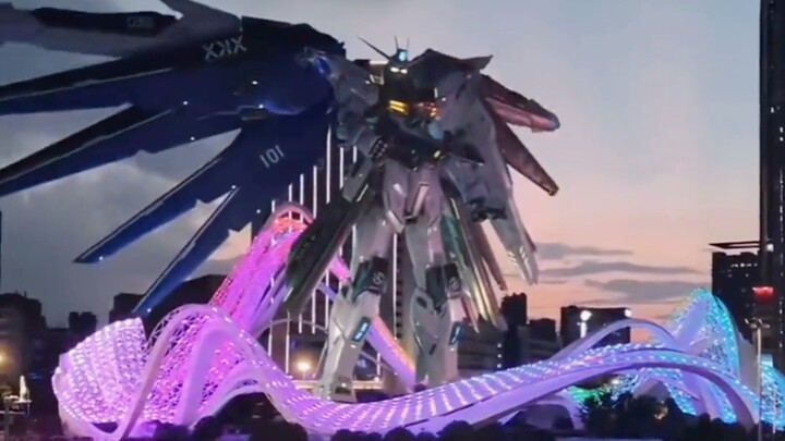 Ini keren sekali#Gundam#Freedom Gundam#Shanghai Gundam Freedom Patung