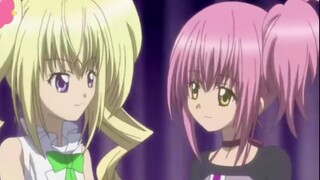 Shugo Chara: Photos of Kabe and Amu showing off their skills to each other~