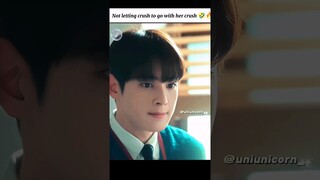 my boy is jealous 😁😁🤣#agooddaytobeadog #chaeunwoo #parkgyuyoung #shorts #kdrama  #funny #jealousy