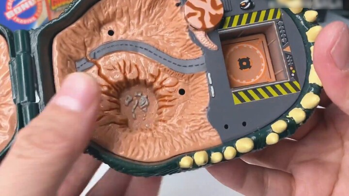 "Godzilla" mini scene rare old toys from the 90s