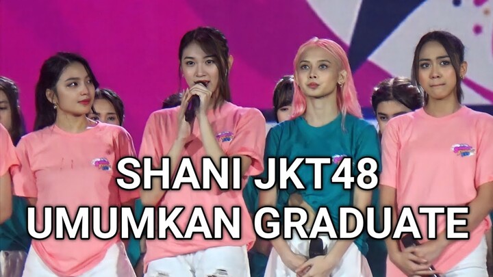 [Fancam] Shani JKT48 umumkan kelulusan | JKT48 Summer Tour Festival | Tennis Outdoor Senayan