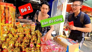 Bé Hai nghỉ bán gà bó xôi, chuyển sang bán đồ cúng Tết - Ẩm thực Cha Rồng vs Trí Bot