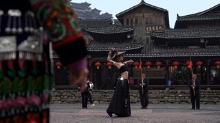 部落融合肚皮舞：《阵》“中国的少数民族就是部落”，全新的体验和开始，想以舞蹈的方式让更多的朋友感受到多彩贵州的魅力，深入和扎根本土文化，从《阵》开始。