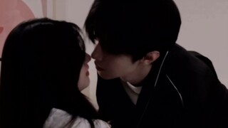 I would be sad if anyone hasn’t seen the kissing scene between Chen Zheyuan and Zhao Lusi. The sexua