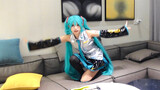 Hatsune Miku ada di sini~☆