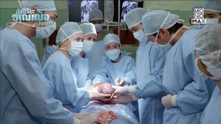 จะผ่าคอด้วยการคลำได้ยังไง | อัจฉริยะคุณหมอหัวใจแกร่ง (Good Doctor) | ไฮไลท์ Ep.11