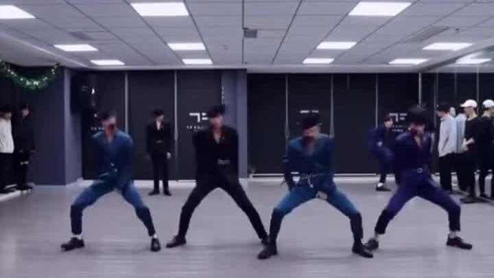 我不相信还有姐妹不知道这个《Love Shot》练习室版 血槽给小门空起来！