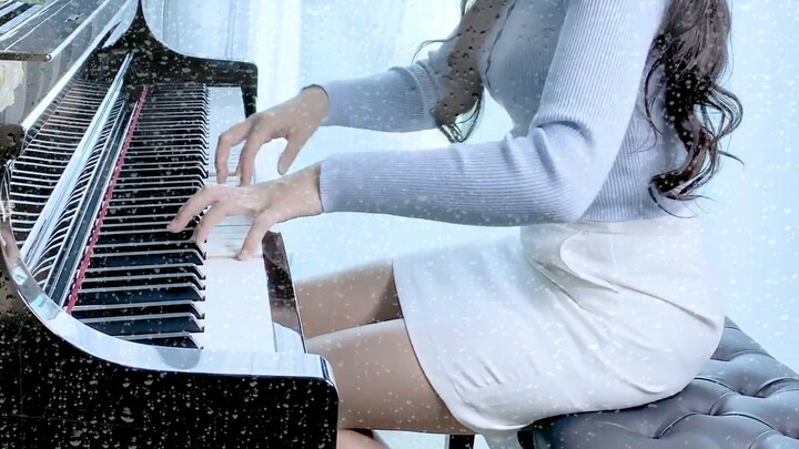 【Piano】The cold icy rain slapped randomly on the face, and the warm tears mixed with the cold rain -