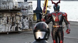 Kabuto: You are too naive. Black Kabuto: I am stupid.