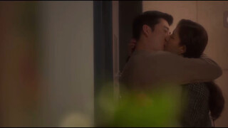 【第六感之吻】第九集P4 救命！车闵宇与洪艺术接吻啦，这次是真心的，决定像正常男女朋友一样的交往。