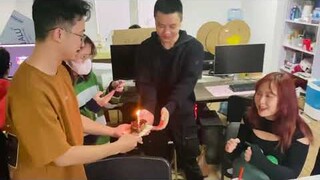 Mai Hoa thổi nến sinh nhật cùng Mọi người 🎂🎂🎂