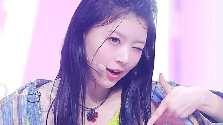 【ILLIT】Music Bank's last checkered shirt! Jing Menghua MOKA - Lucky Girl Syndrome Straight Shot｜2404
