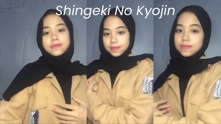 Try on jaket Shingeki No Kyojin.