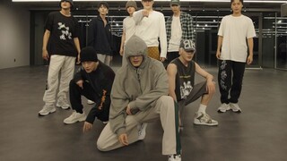 NCT127's latest comeback song "2 Baddies" practice room revealed