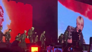 SEVENTEEN - Intro + Hot Be The Sun Manila 2022 Day 1