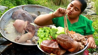 Cooking soup Cow intestine with Coconut Recipes - & Cooking life