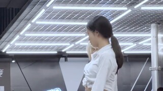 AOA "Short Skirt" Random Dance Roadshow Hyejeong Straight Shot