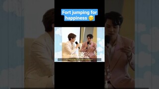Fort jumping for happiness 🤭#fortpeat