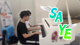 [Music]Two boys' impromptu piano duet of <Sa Ye>