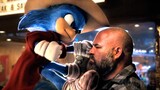 Sonic punches 97 times a dumb man (he really deserved it!)