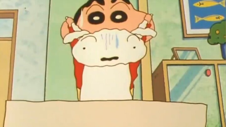 Xiaoxin just ate a piece of smoked ham, but he was beaten up by Meiya, and he even cried.
