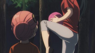 "Look, Mom will teach you how to play real dodgeball!"