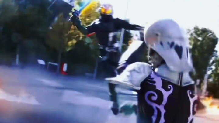 "Subtitle Efek Khusus" Klip Pertempuran Perintah Kembar Kamen Rider Ultra Fox
