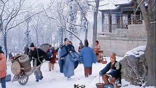 "The snow scene in the old movie is like an ancient painting that has come to life"