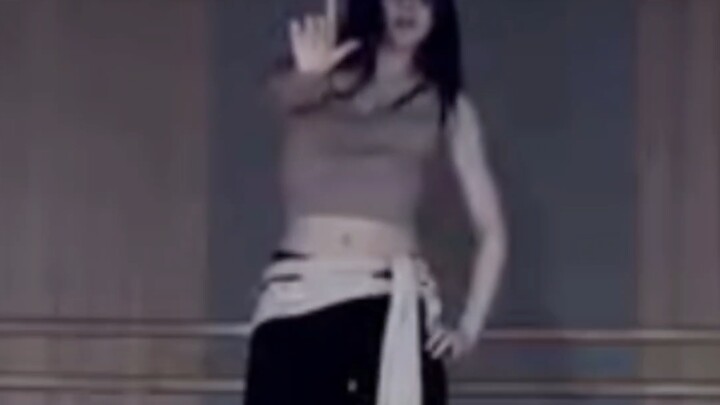 【Lee Chae-yeon】thích JENNIE thử thách phiên bản tận hưởng thuần túy