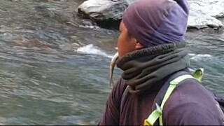 cast net fishing in Nepal | himalayan trout fishing | asala fishing |