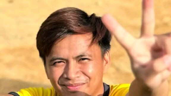 mahalnya😂😂