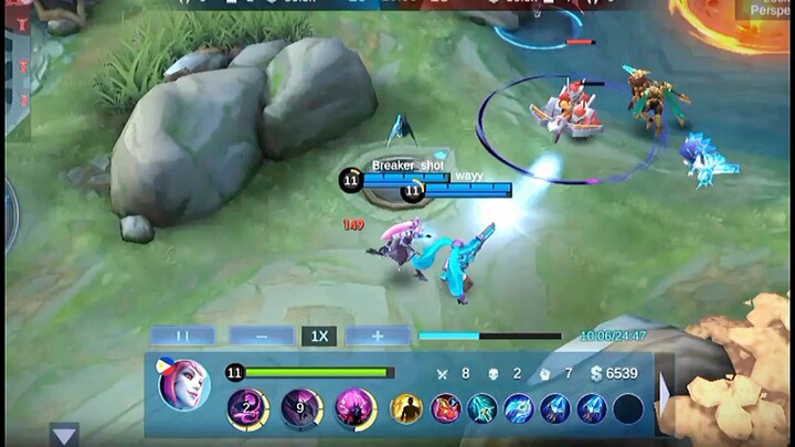 selena play