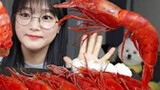 Late Night Diner! Giant red shrimp (carabinero shrimp) raw shrimp 🦐
