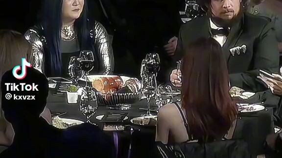 krew won yey!