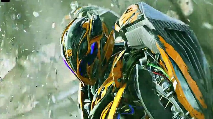 [Transformers] โหมดสุดหล่อของ Bumblebee โหมด Berserk ตาแดง และพลังต่อสู้ระเบิด