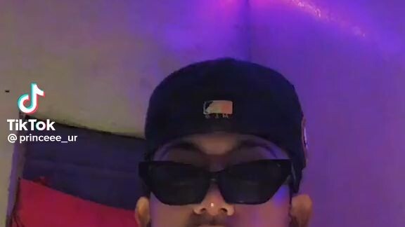 ;<