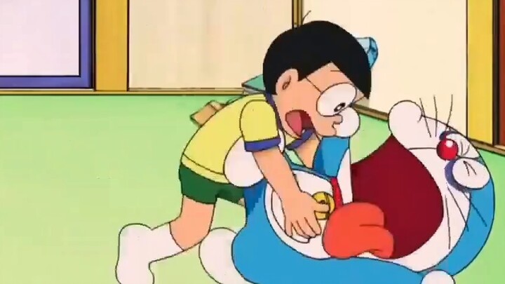 Nobita is horrified! Robots explode!