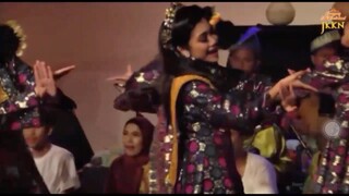 Lagu Masuk Ke Taman (Teater Mek Mulung)