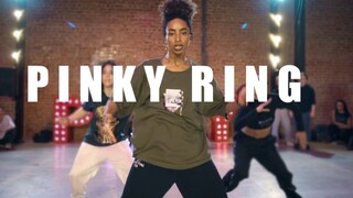 NE-YO himself helps out! Super powerful hip-hop, ridiculously handsome Pinky Ring choreography!