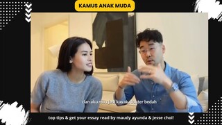 Essay Read Maudy Ayunda